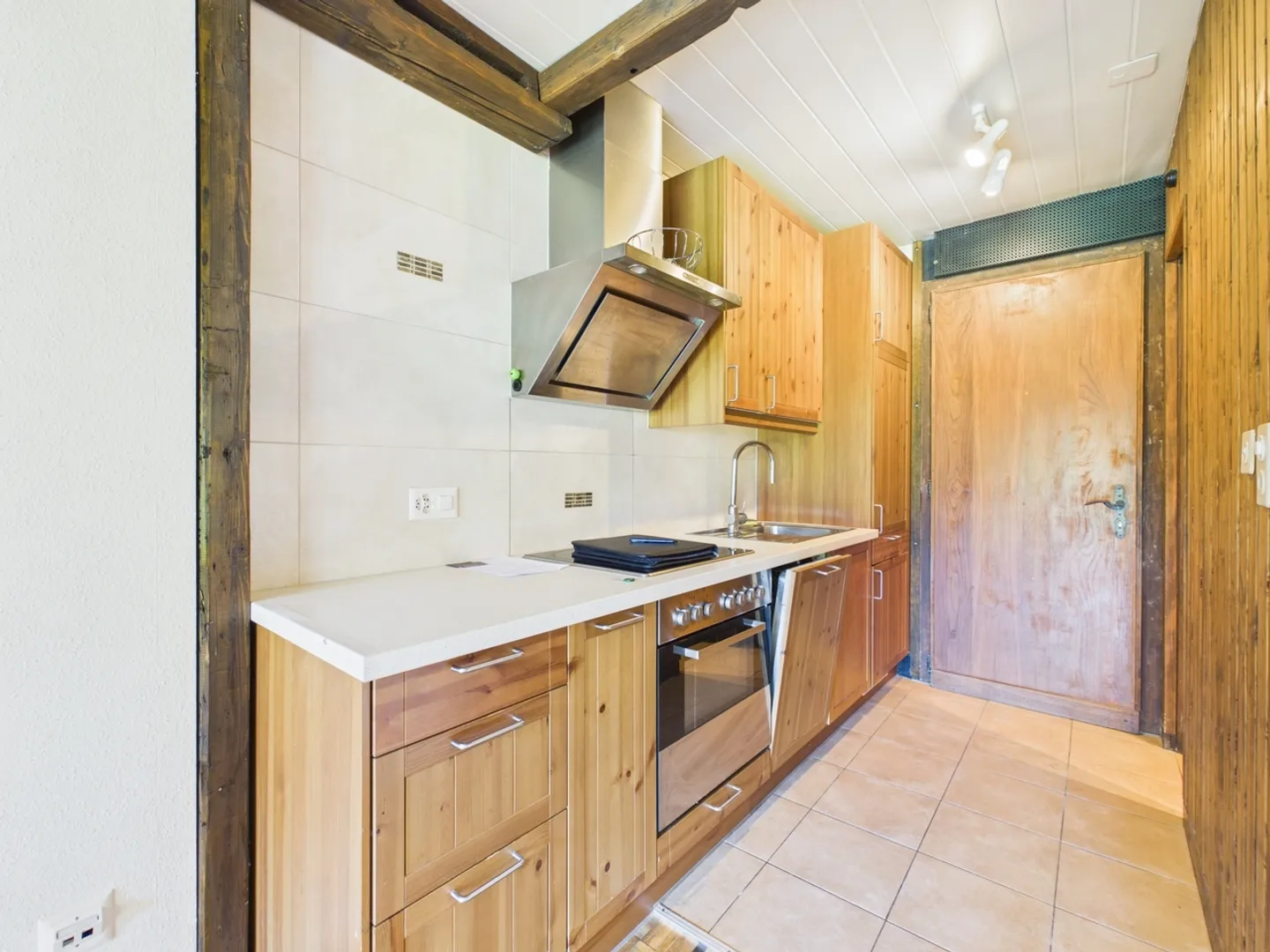 Renovated Studio, Quiet Terrace - Crans-Montana - Photo 6 of 9