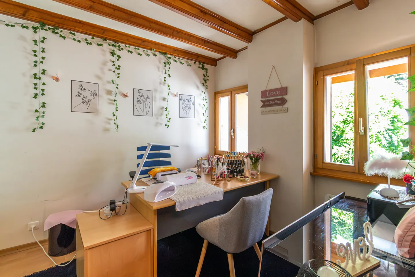 Village house with 3.5 room duplex of 90 m2 and commercial premises - Photo 6 of 13