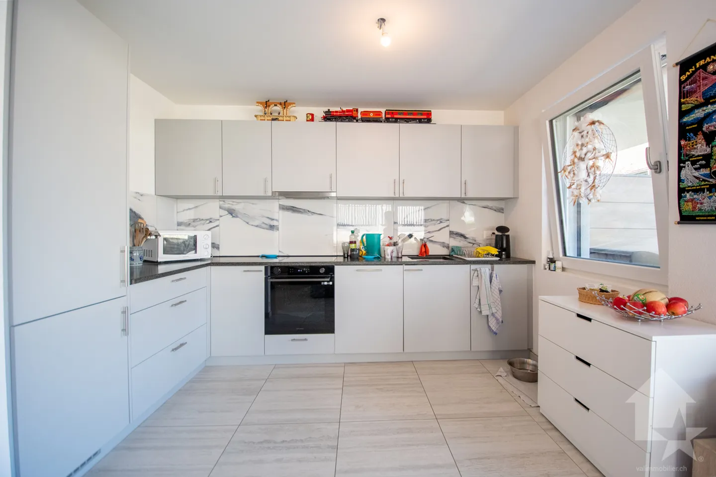 Appartamento di 3,5 locali con terrazza e giardino - Foto 5 di 13