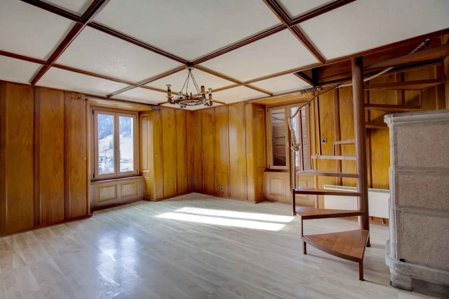 Appartamento duplex idealmente situato! - Foto 1 di 8