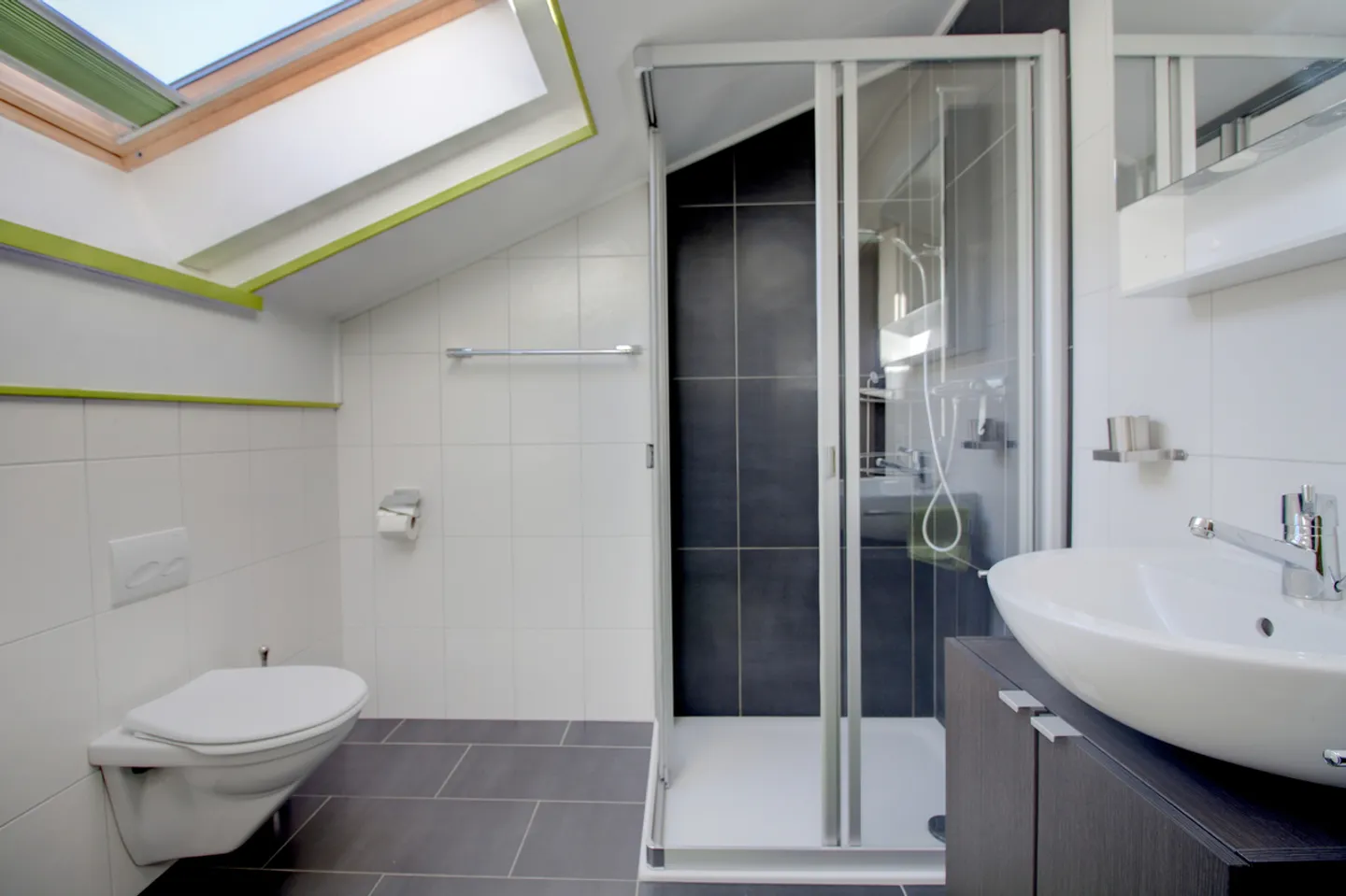 Appartamento ristrutturato / Duplex nel cuore del villaggio - Foto 10 di 13