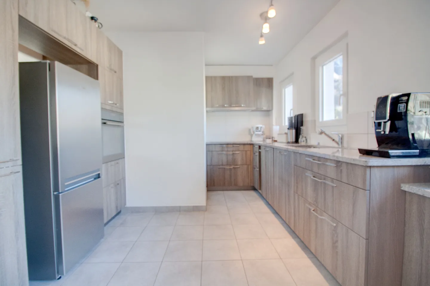 Appartamento ristrutturato / Duplex nel cuore del villaggio - Foto 3 di 13