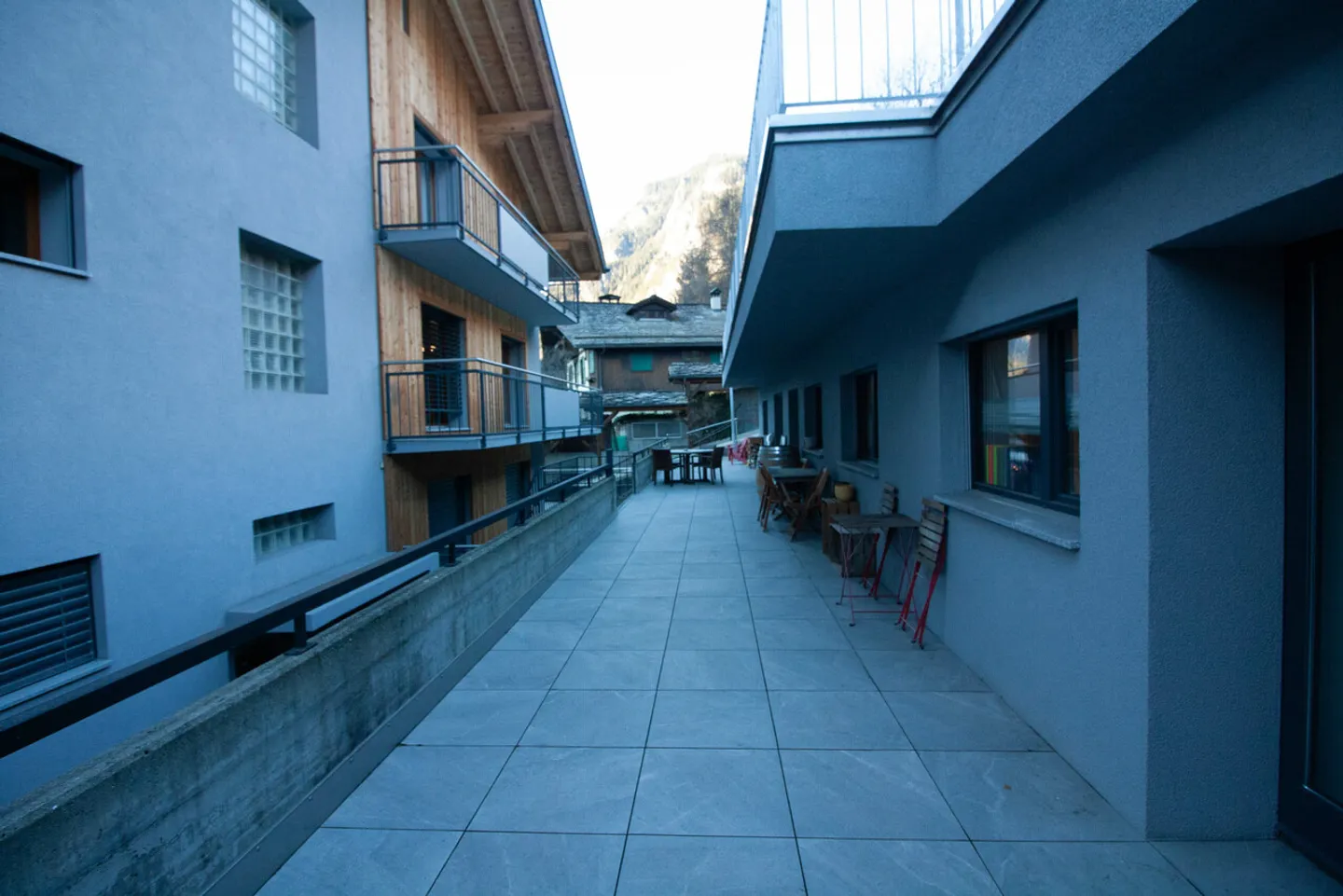 Wohn- und Geschäftshaus - Foto 3 von 9