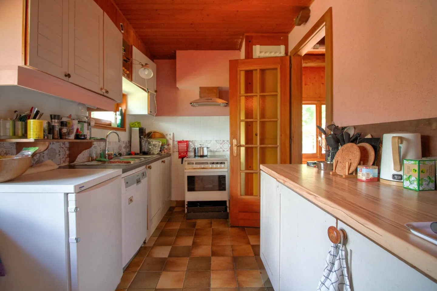Chalet avec Grand Jardin - Photo 4 sur 8