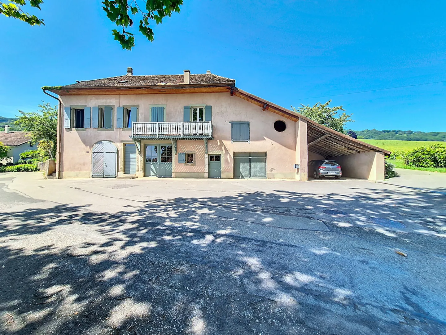 An den Toren von Rolle, Winzerhaus umgeben von Weinbergen - Foto 8 von 8