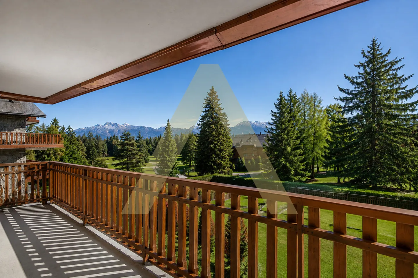 Splendide appartement brut avec potentiel - Foto 4 von 9