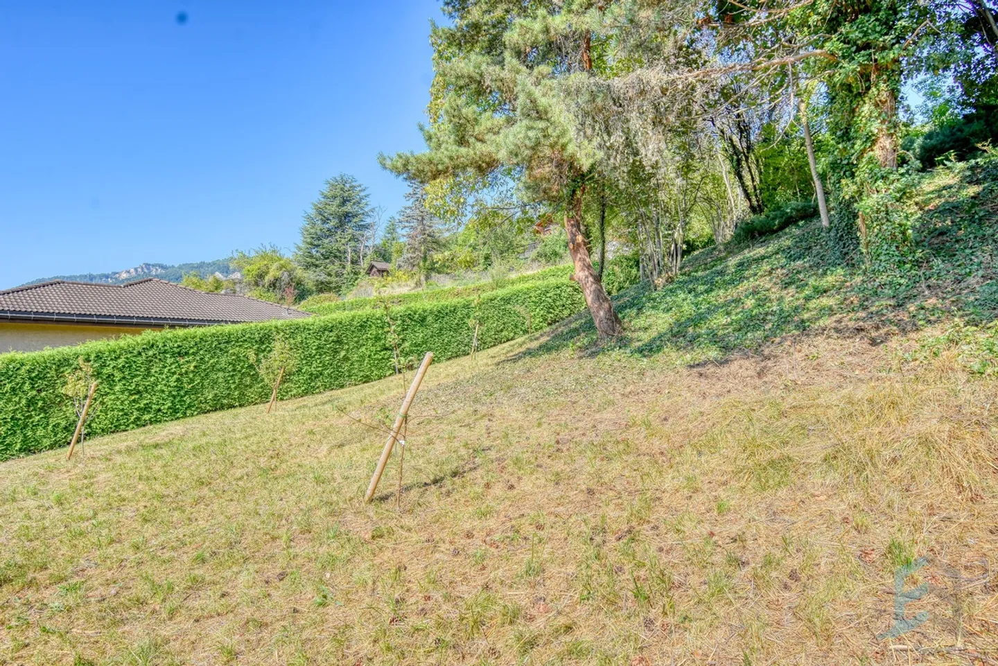 EXCLUSIVITE Magnifique terrain à bâtir de 670m² - Photo 5 sur 8