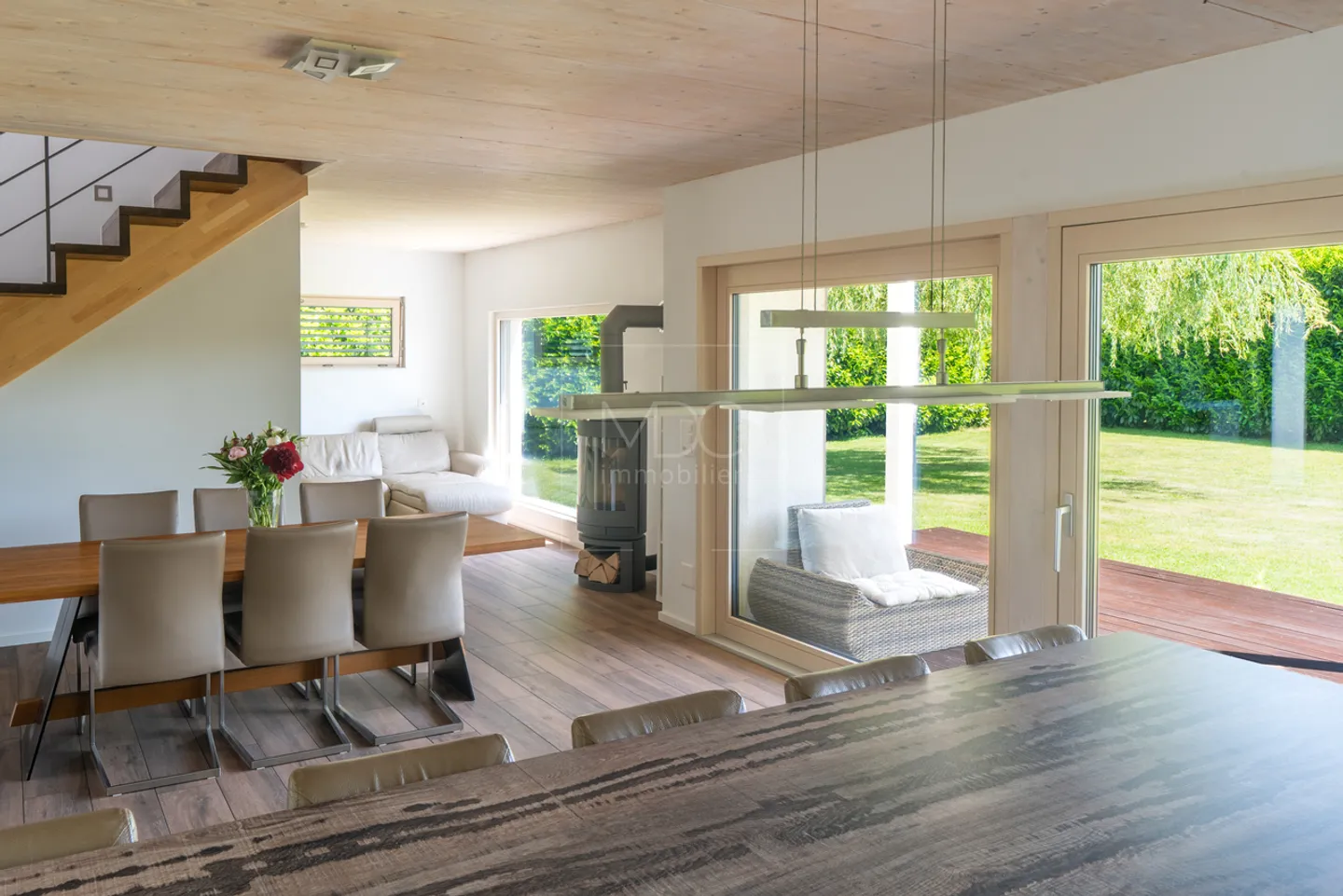 Beautiful contemporary villa 3 minutes walk from Lake Murten in Faoug - Photo 3 of 13
