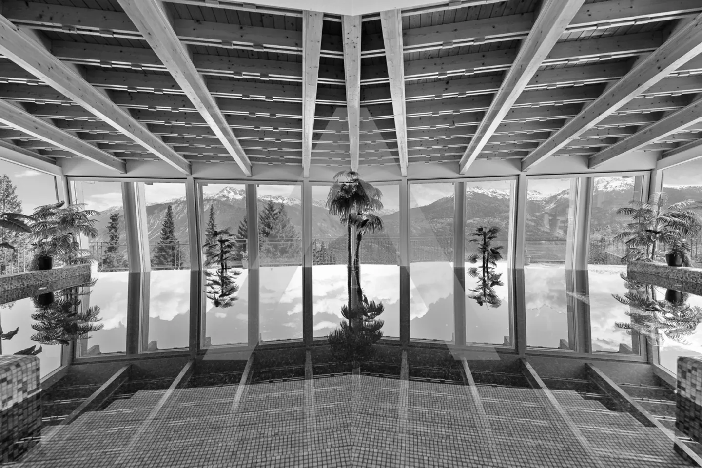 Chalet exclusif avec Spa - Photo 5 sur 8