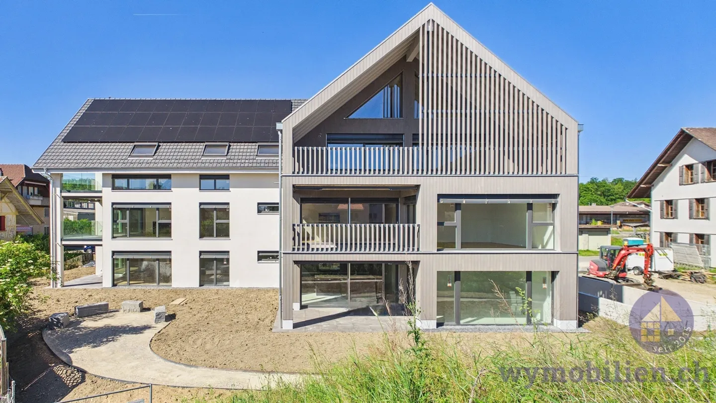 Dream Home (130m2) with Private Garden near Nature, Train Station and Shopping - Photo 10 of 13