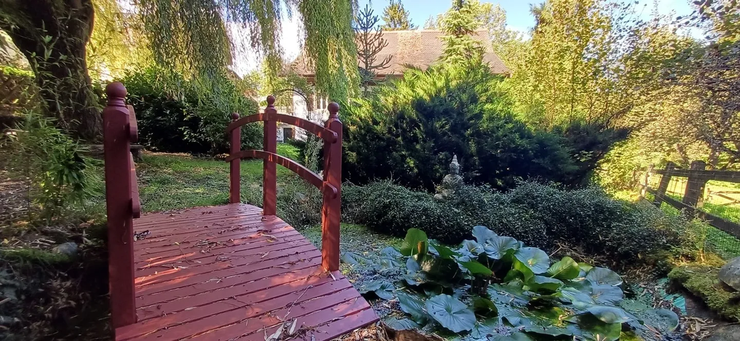 EINLADENDES HAUS MIT 9 ZIMMERN. CHARME UND CHARAKTER. 2000 QM. BACH - Foto 9 von 13