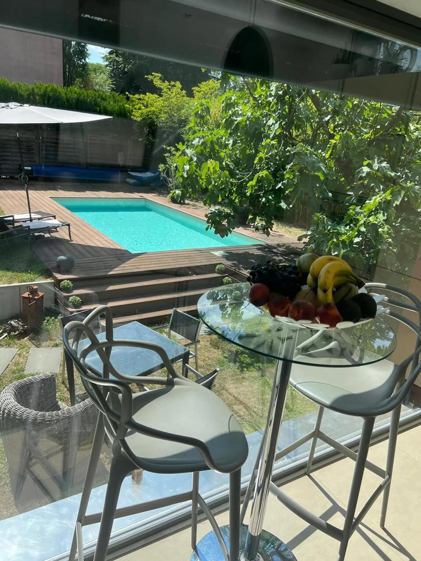 In the heart of Geneva, in a haven, 7-room Villa for sale. Plot 1416 m2 - Photo 4 of 9