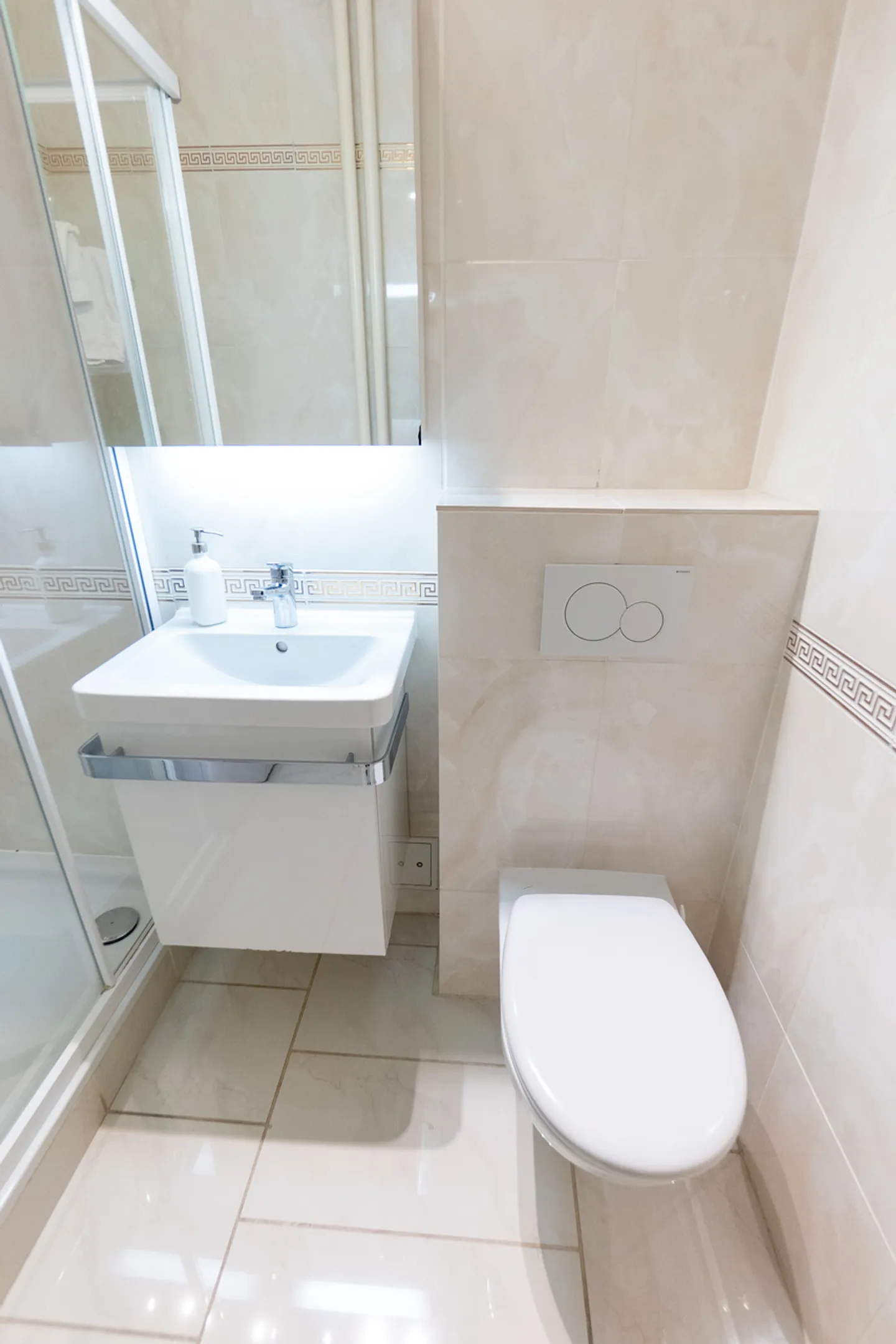 Appartement Magnifique avec Vue - Photo 6 sur 13