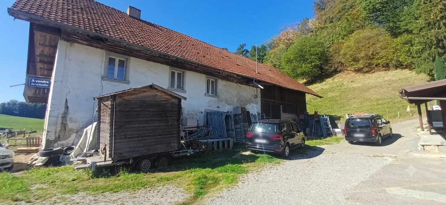 Ferme de caractère à rénover - Photo 10 sur 10