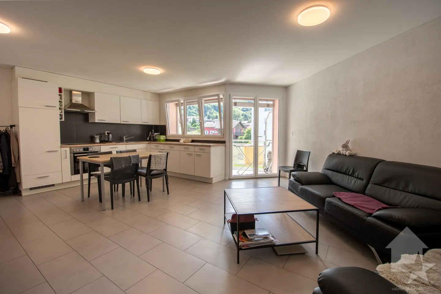 Appartement lumineux à Saxon - Photo 1 sur 12