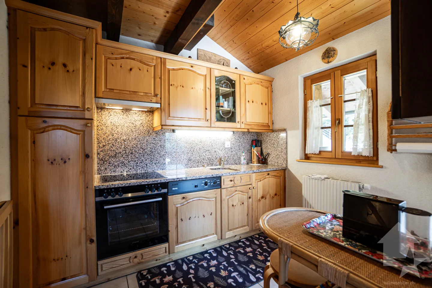 Charmant appartement en triplex avec studio indépendant - Foto 4 von 10
