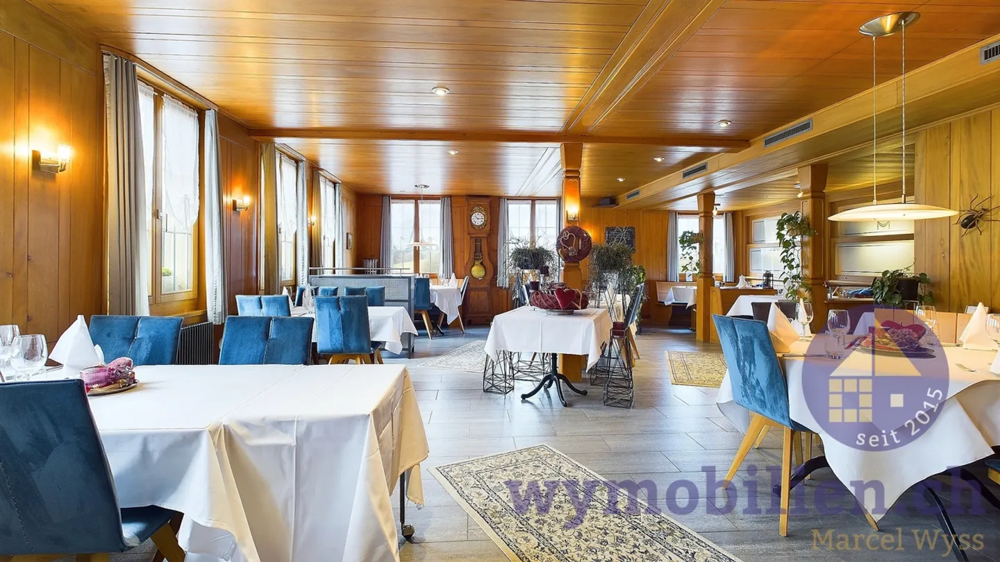 Restaurant - Apartments - Building Land - Photo 3 of 13