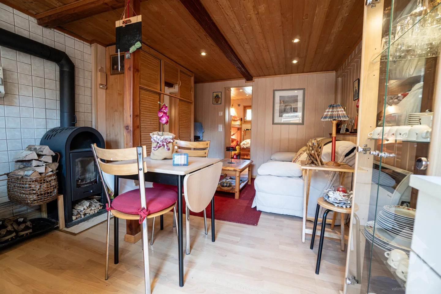 Chalet séduisant avec deux appartements - Photo 9 sur 13