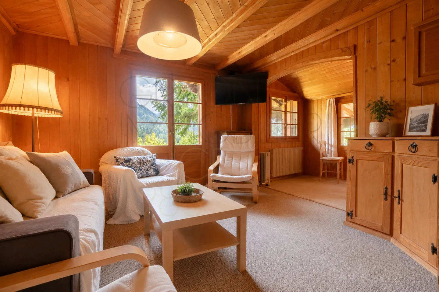 Chalet de 4,5 pièces à rénover à Gryon, vue et calme - Photo 2 of 13