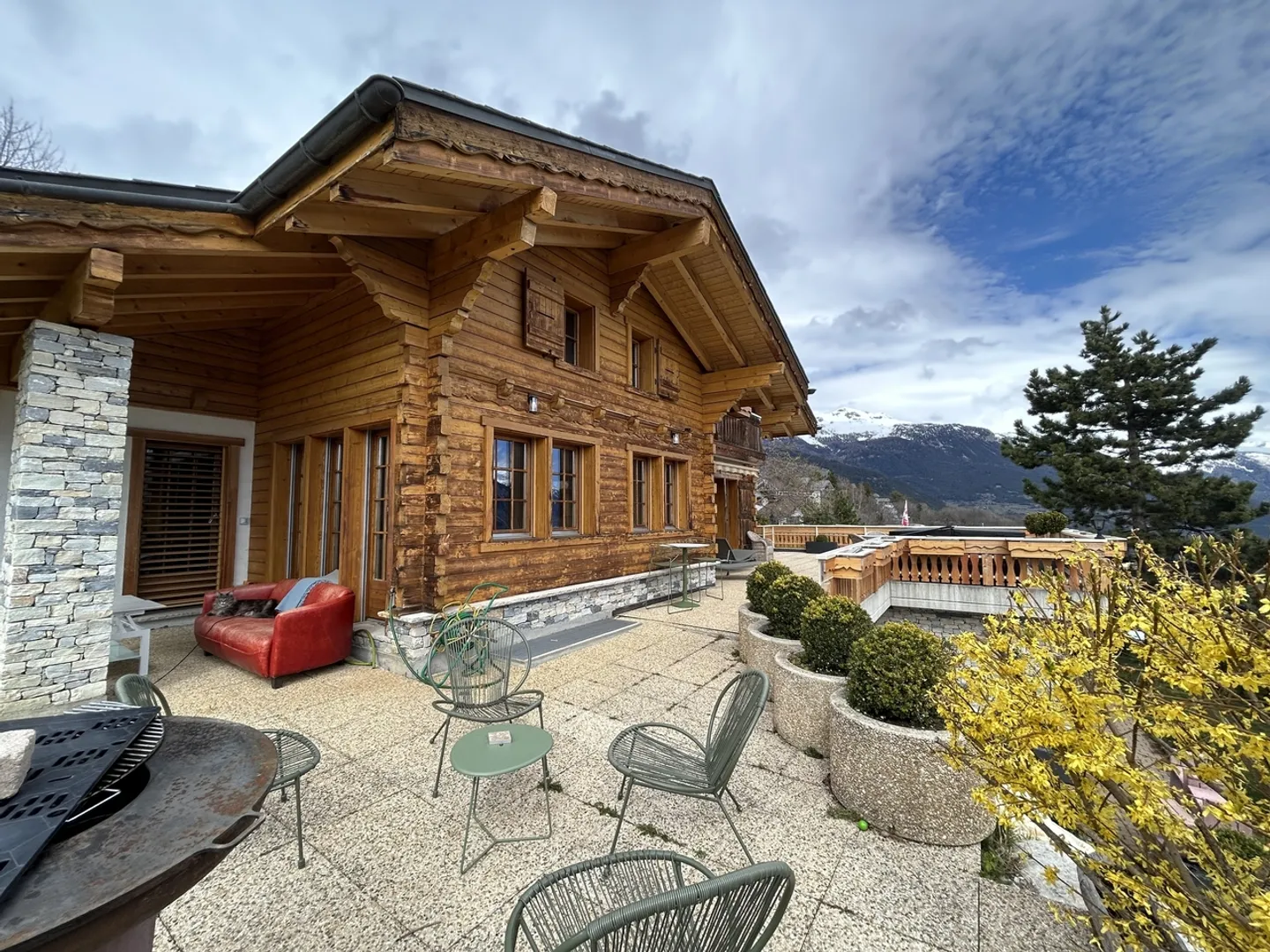 LOC 121 - CHALET RANDOGNE - Foto 1 di 13