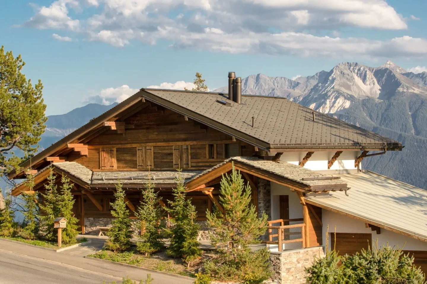 LOC 120 - CHALET LE ROC - Foto 1 di 13