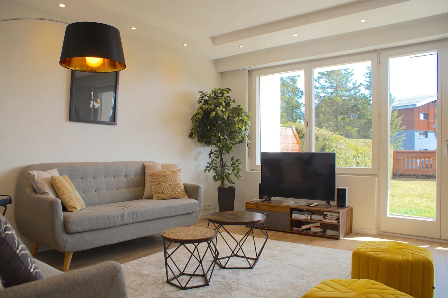 Appartement duplex rénové à Crans-Montana - Photo 3 sur 13