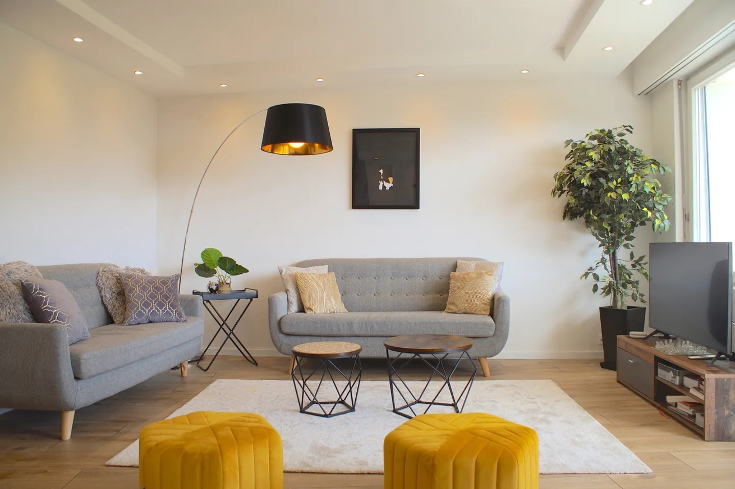 Appartement duplex rénové à Crans-Montana - Photo 4 sur 13