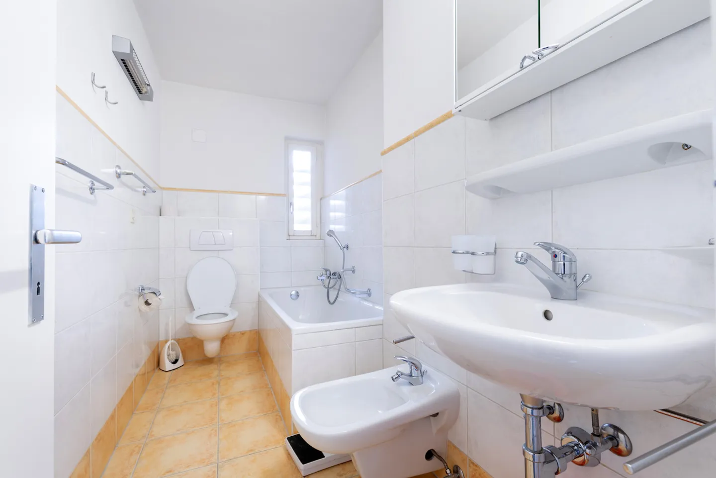 LOC 172 - FLAMINIA C - Foto 13 di 13