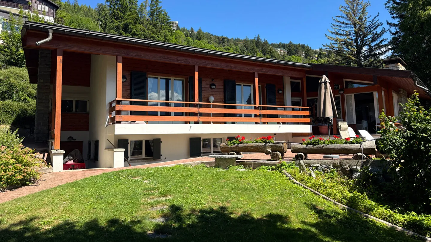 Incantevole chalet di 6,5 locali con vista panoramica - Bluche - Foto 1 di 13