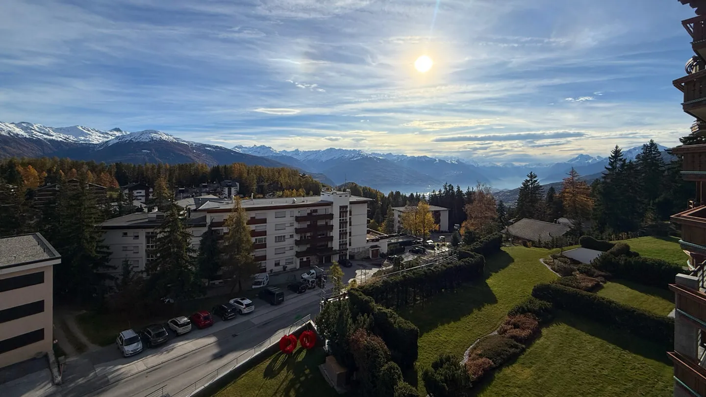 3.5 Room Apartment with Independent Bedroom - Crans-Montana - Photo 9 of 10