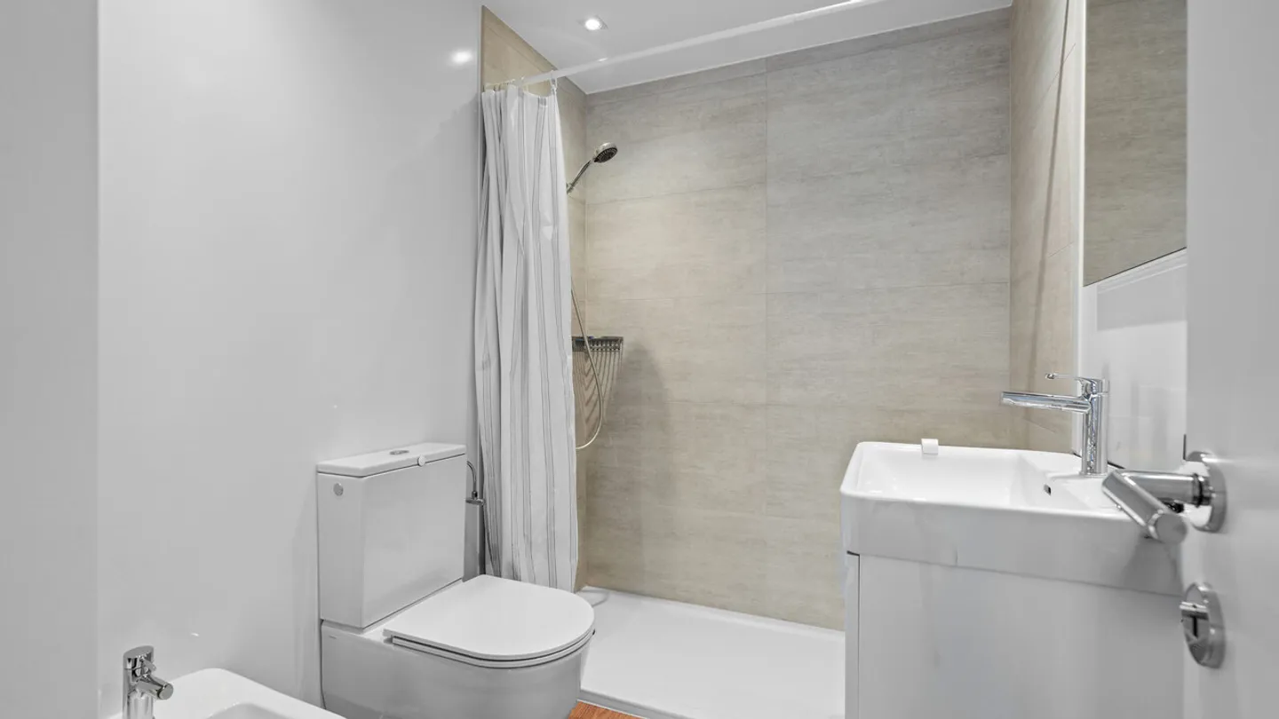 Appartement de Luxe avec Vue Panoramique - Photo 6 sur 13