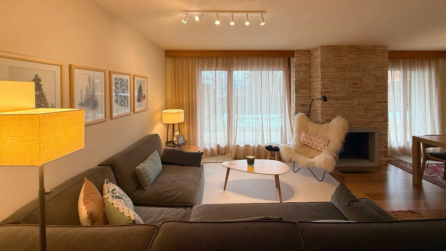 3,5-Zimmer-Wohnung im Zentrum von Crans-Montana - Foto 1 von 13