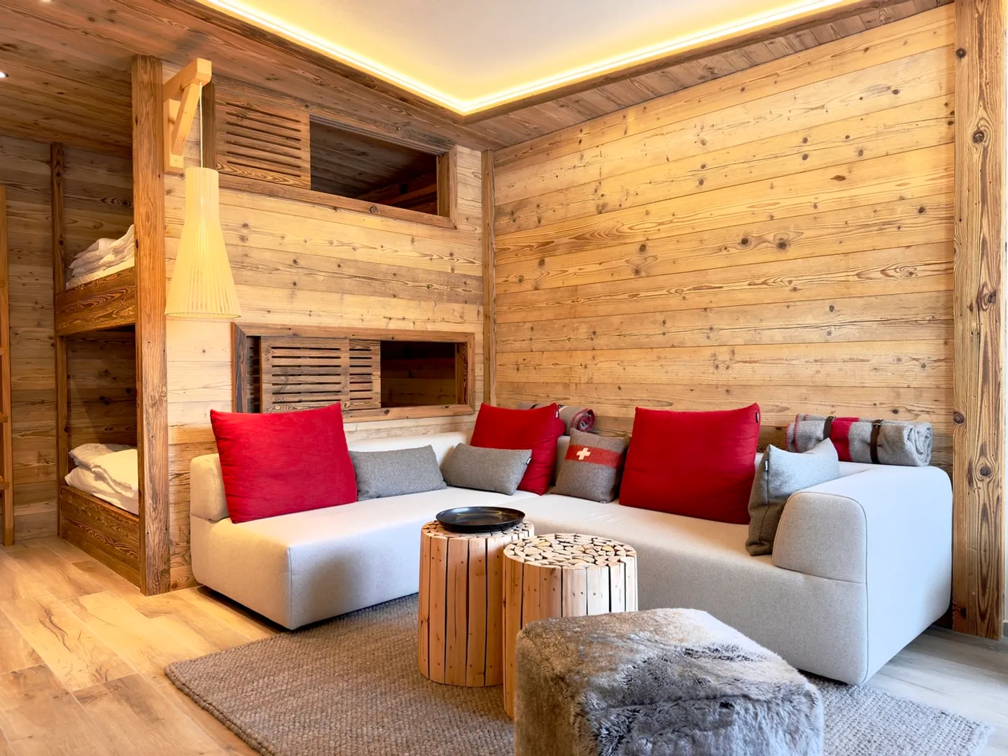 LOC 34 - GRAND-PLACE E - Foto 1 von 11