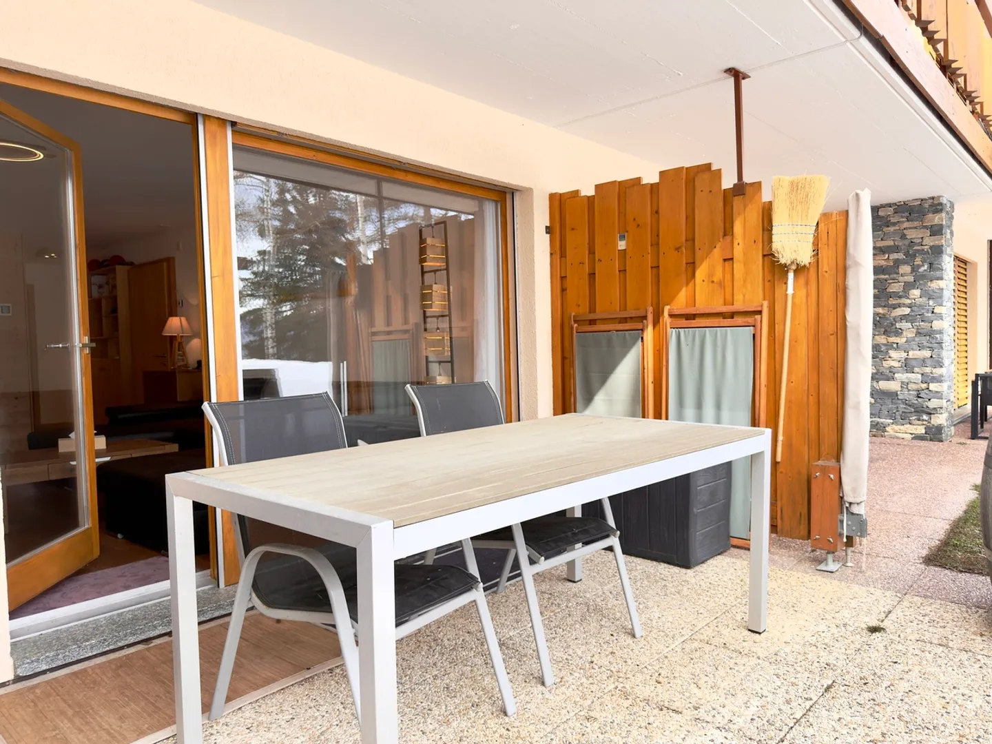 Charming Apartment in Montana - Photo 12 of 12