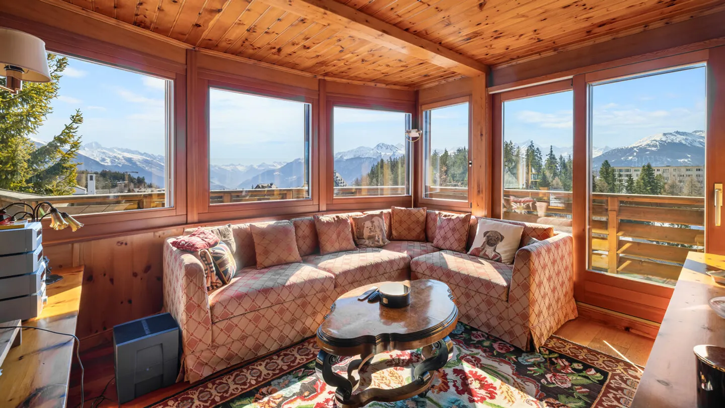 Chalet de prestige 10.5 pièces avec vue panoramique - Crans-Montana - Photo 7 of 13