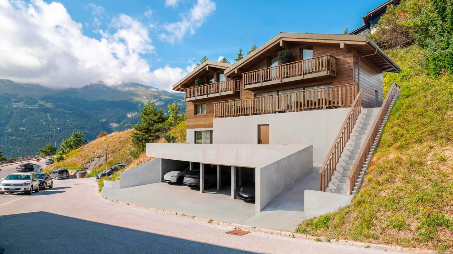 Chalet avec Vue Alpestre Époustouflante - Photo 2 sur 13