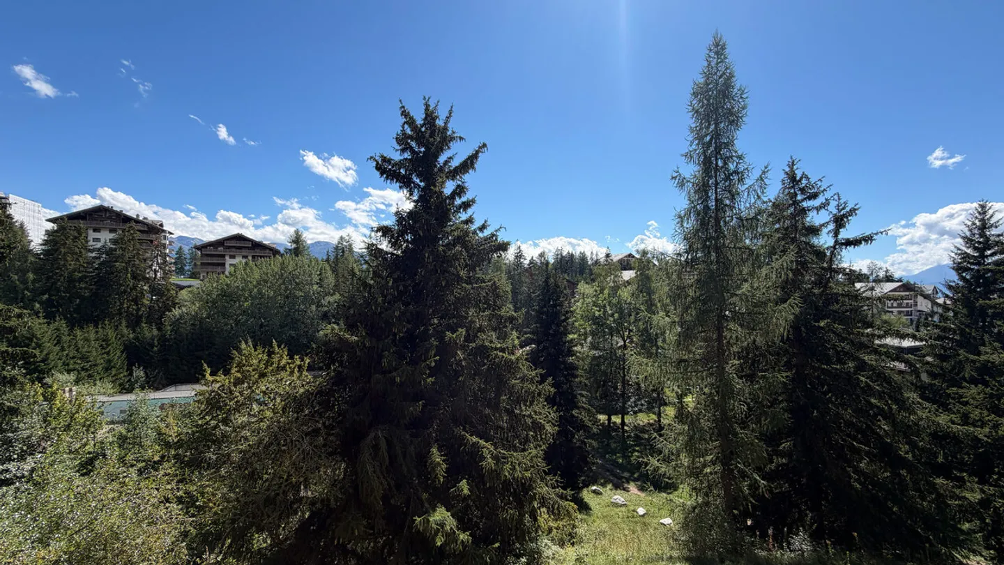 Appartamento con 3 camere nel centro di Crans con un grande balcone - Foto 8 di 9