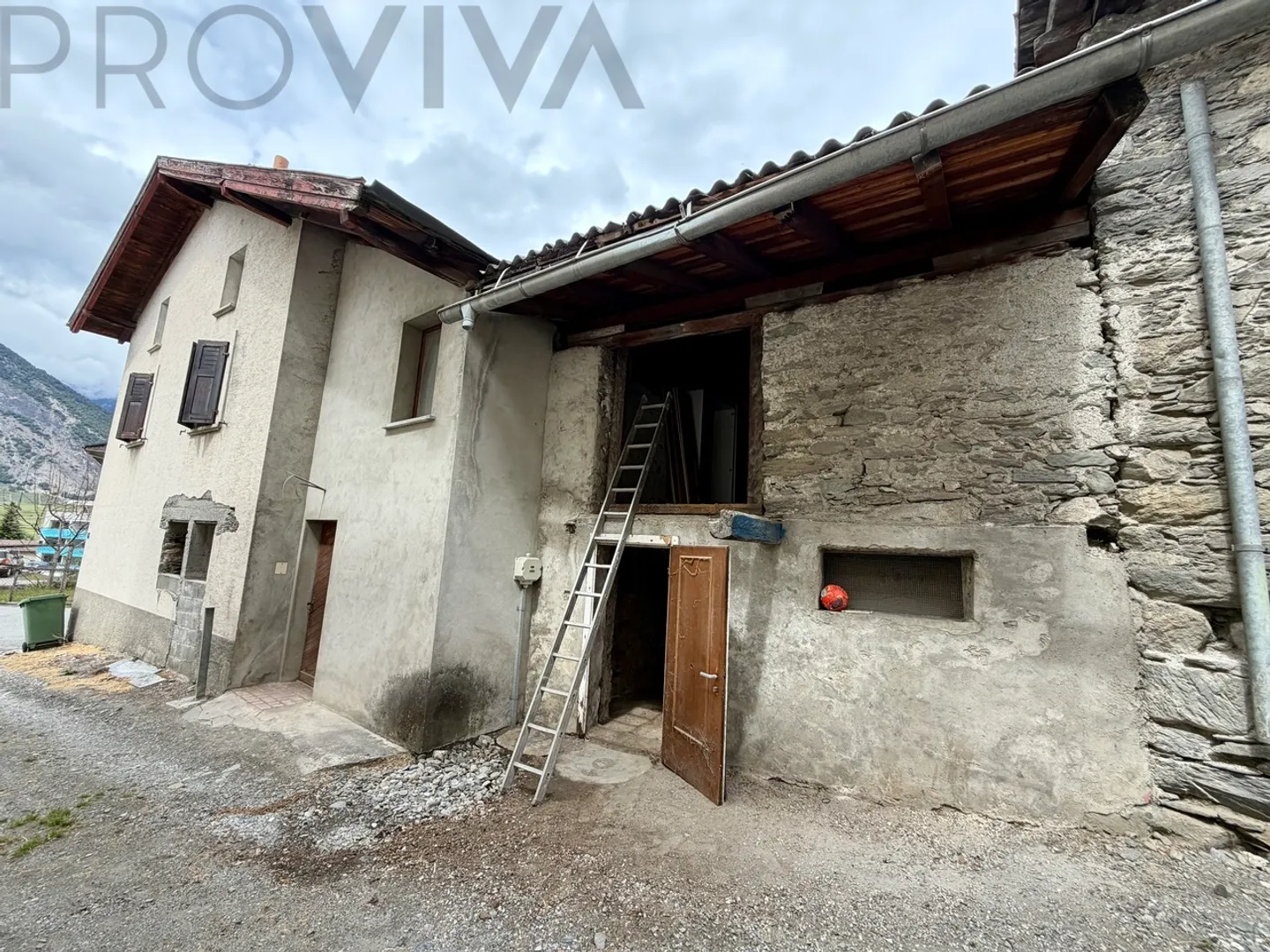 Unique renovation property with charm and potential - Photo 1 of 3