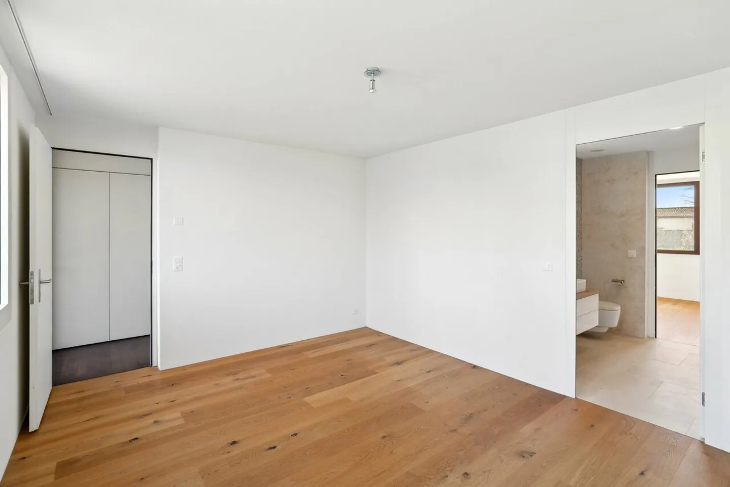 Terraced house with beautiful view in Ins - Photo 7 of 11