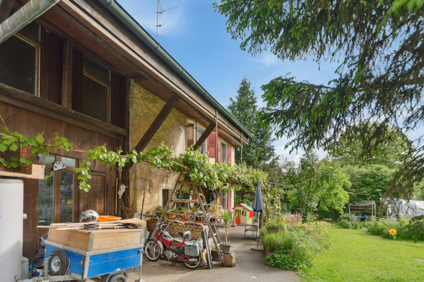 Superba opportunità casa di 7,5 stanze da ristrutturare - Foto 1 di 13