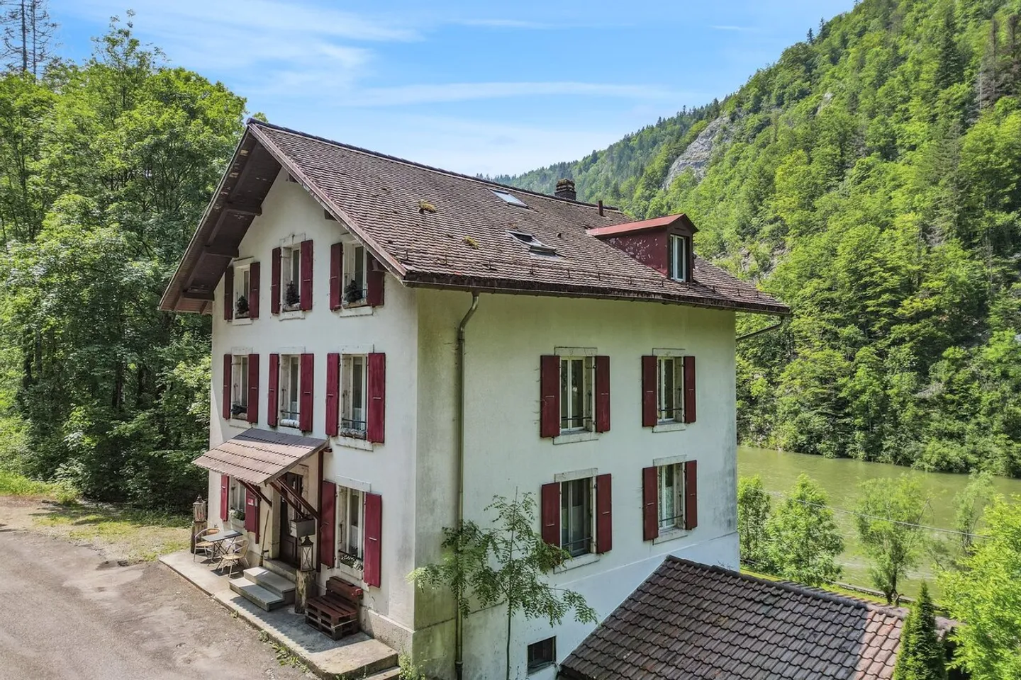 Appartamento 3.5 locali, al bordo del Doubs, ambiente bucolico - Foto 1 di 13