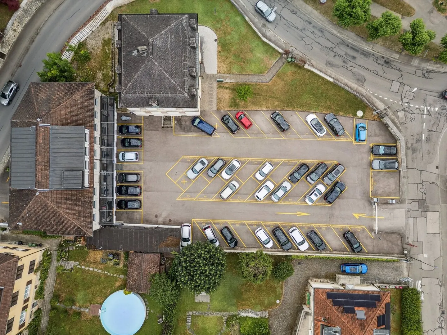 Magnifique Immeuble de rendement, rénové au centre de Porrentruy - Photo 5 sur 13