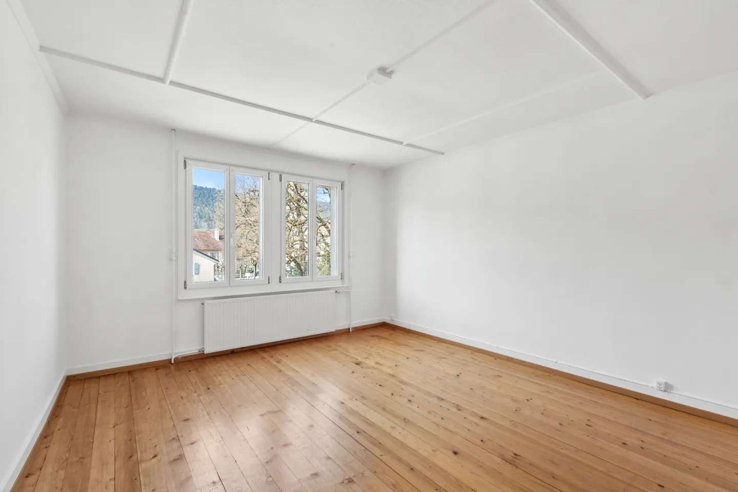 Casa nel centro di Môtiers, ideale per una grande famiglia - Foto 8 di 13