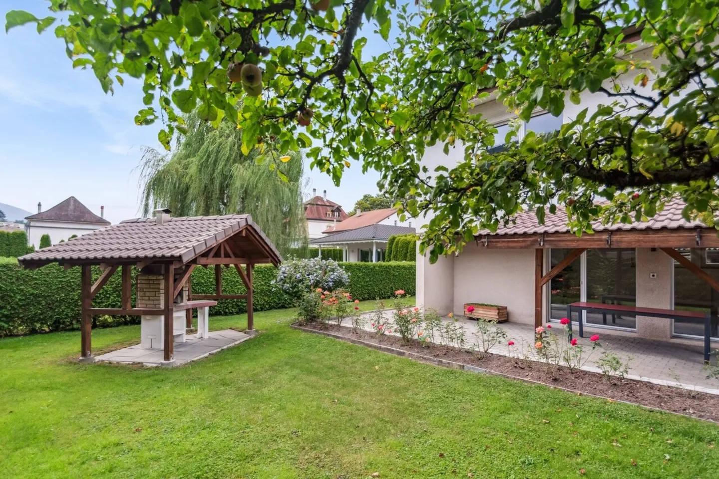Superbe Opportunité, maison de 4.5 pièces idéale pour une famille - Photo 3 sur 13