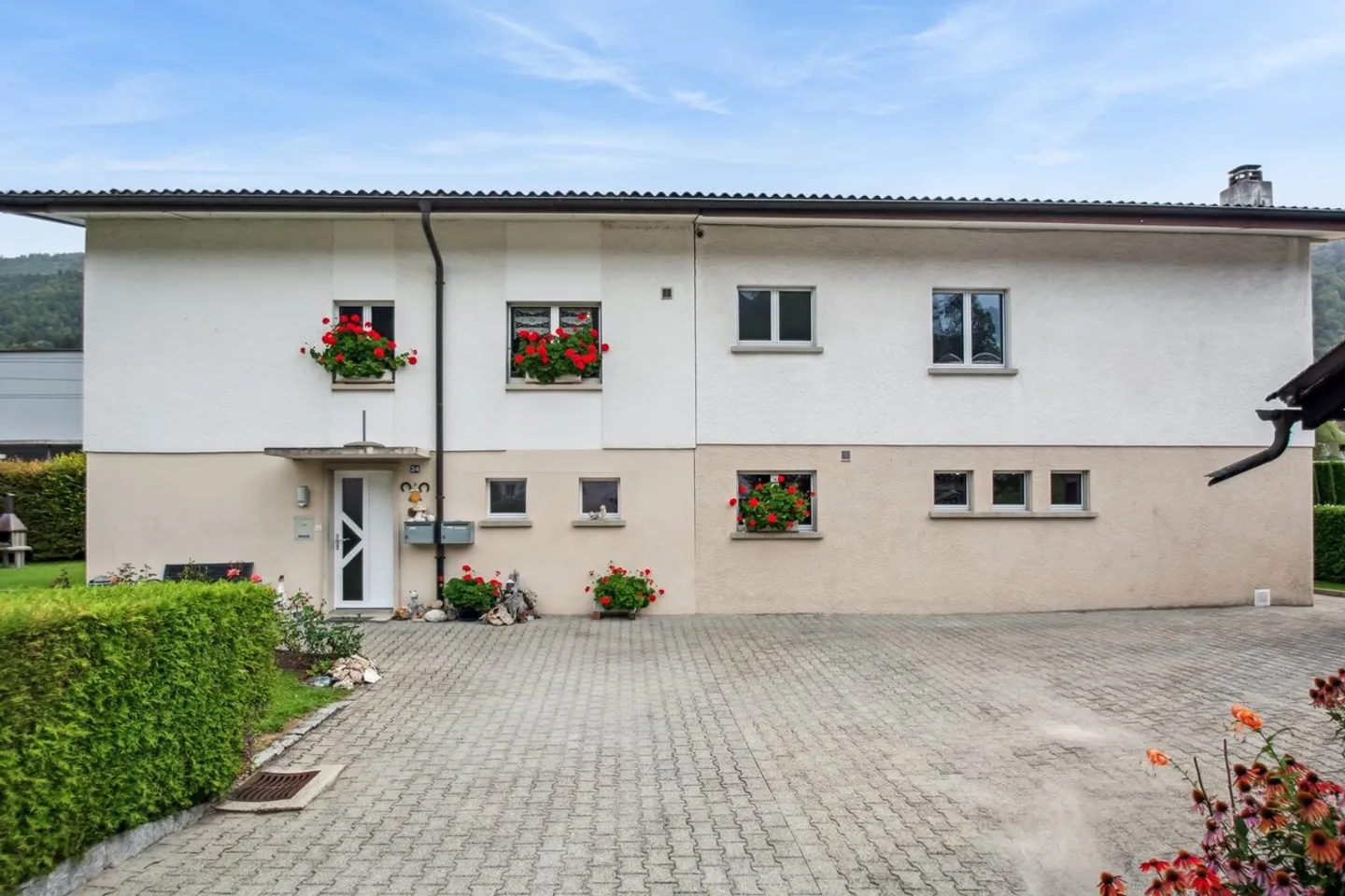 Superbe Opportunité, maison de 4.5 pièces idéale pour une famille - Photo 3 sur 13