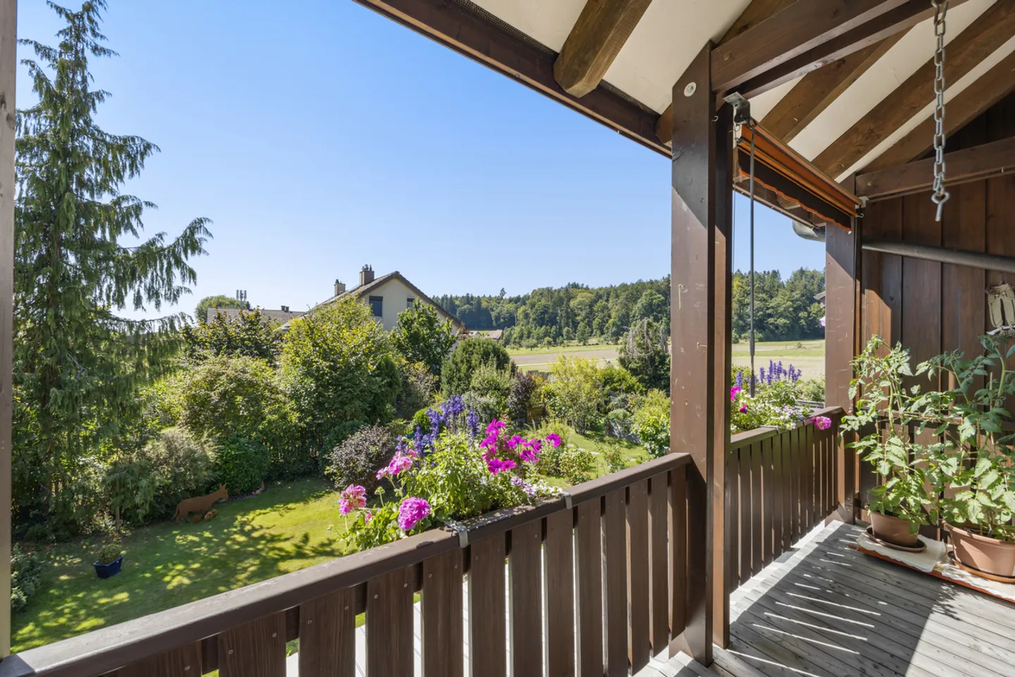 Bellissima casa a schiera con grande giardino e veranda - Foto 10 di 13