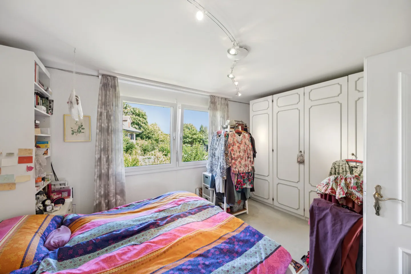 Bellissima casa a schiera con grande giardino e veranda - Foto 8 di 13