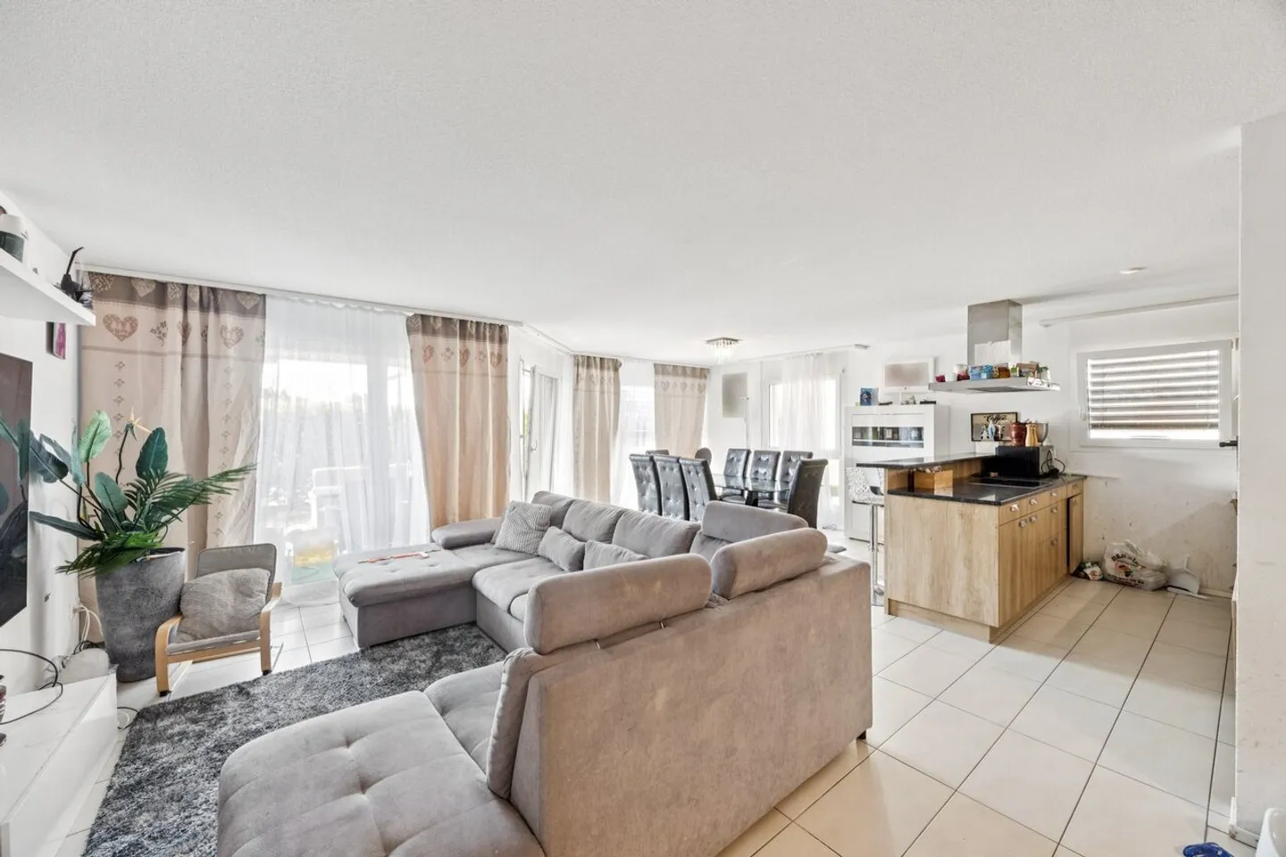 Magnifique appartement lumineux avec jardin - Photo 2 sur 9