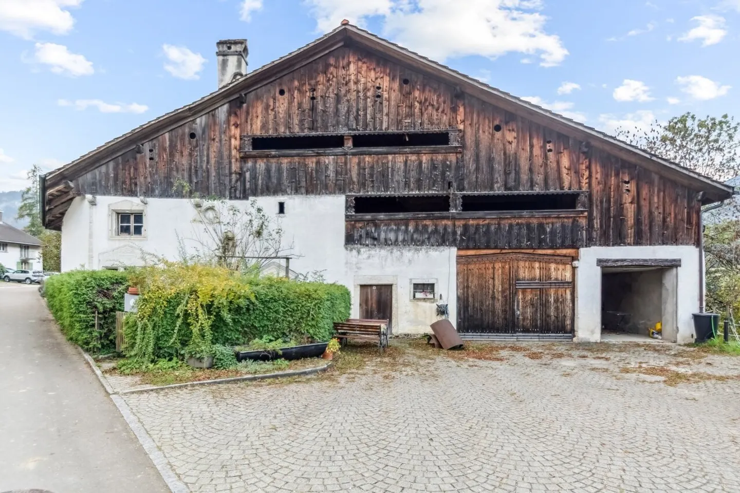 Redonner vie à un lieu chargé d'histoire - au coeur du Jura Bernois - Photo 1 sur 13