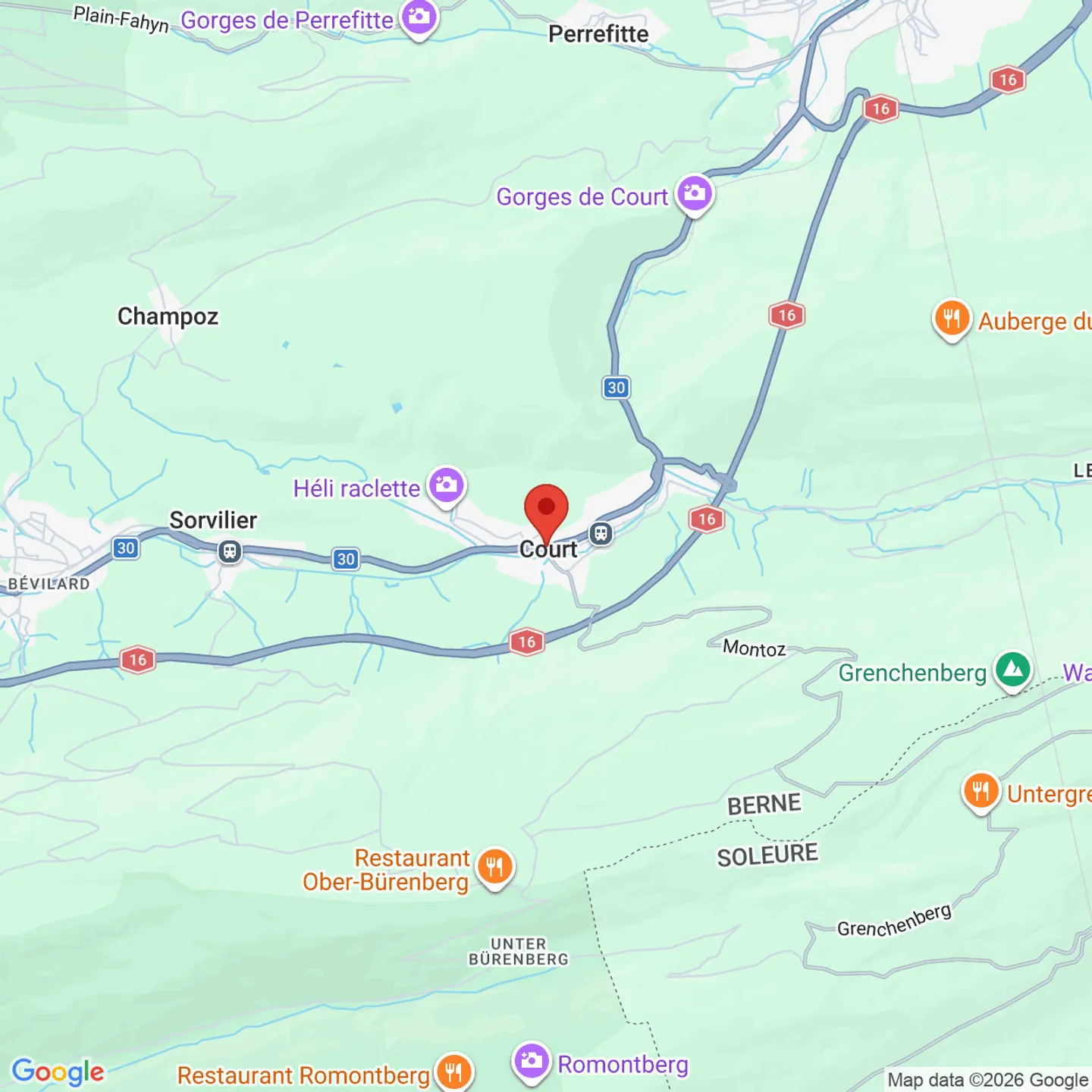 The Perfect Balance: Contemporary Elegance and Serenity in Court - Photo 2 of 13